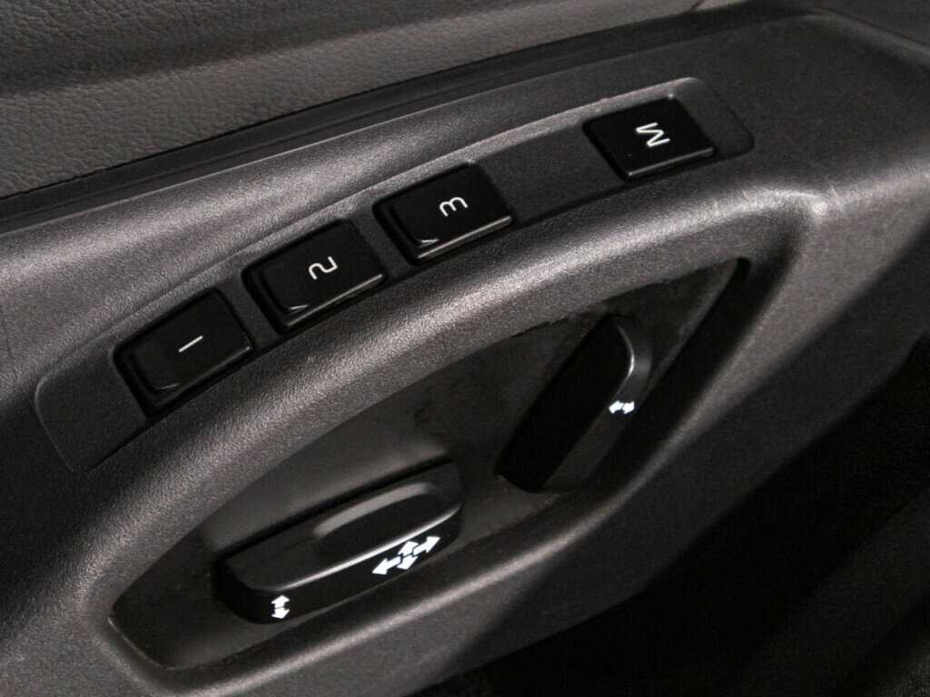 Volvo XC60 с пробегом — 2014 год. Фото: #16