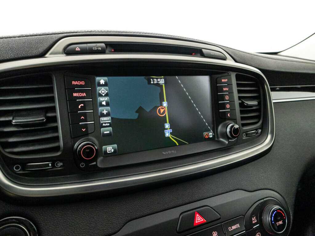 Kia Sorento с пробегом — 2015 год. Фото: #15