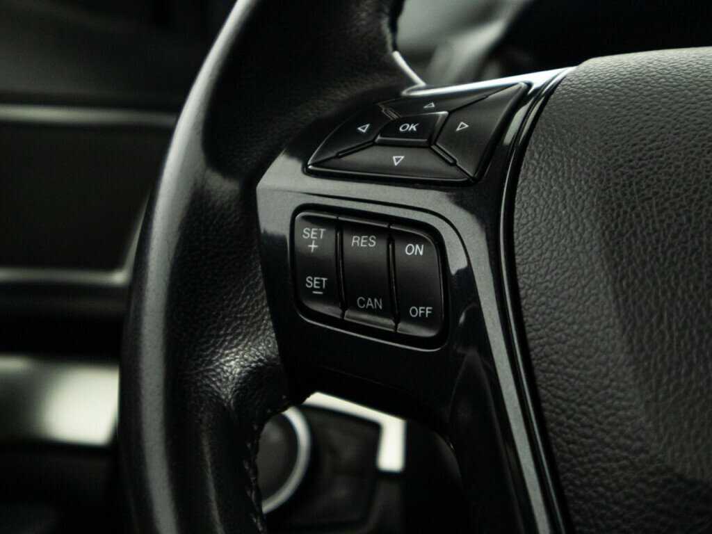 Ford Explorer с пробегом — 2019 год. Фото: #16