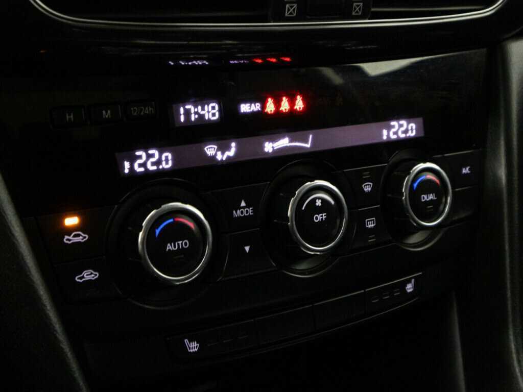 Mazda 6 с пробегом — 2013 год. Фото: #14