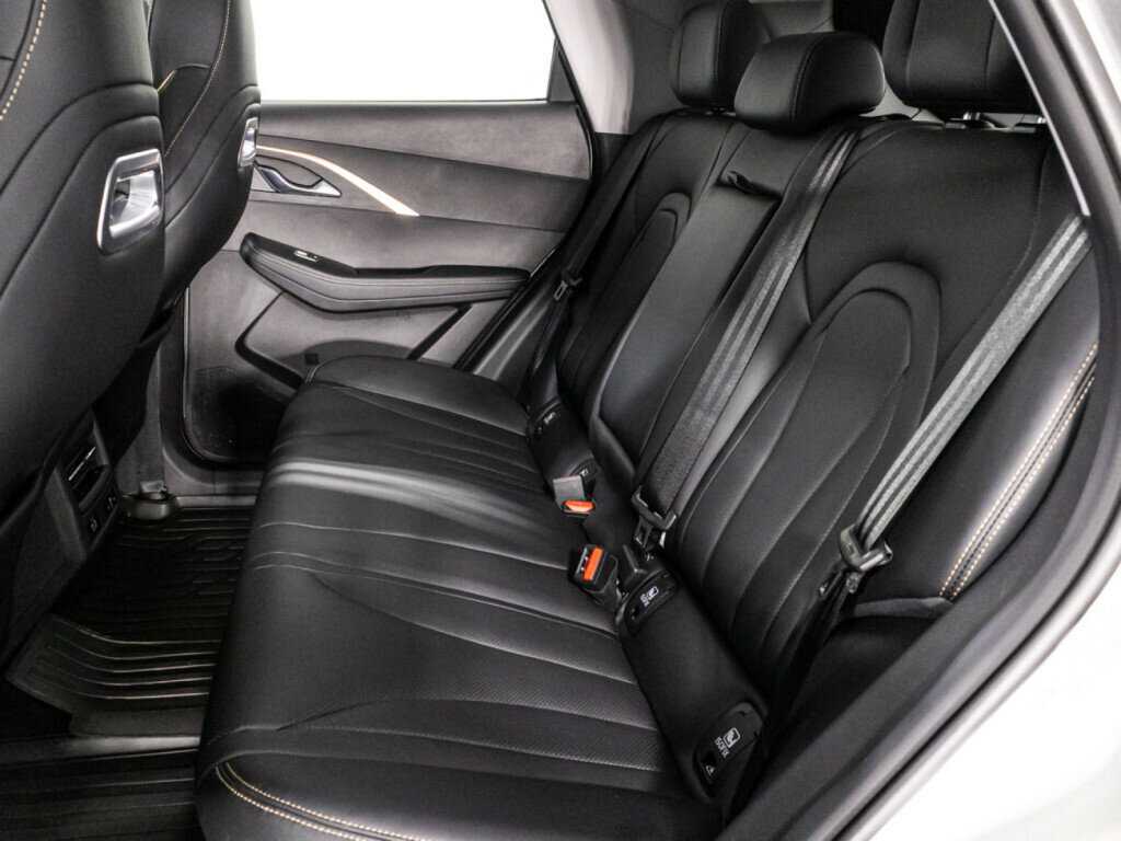 OMODA C5 с пробегом — 2023 год. Фото: #9