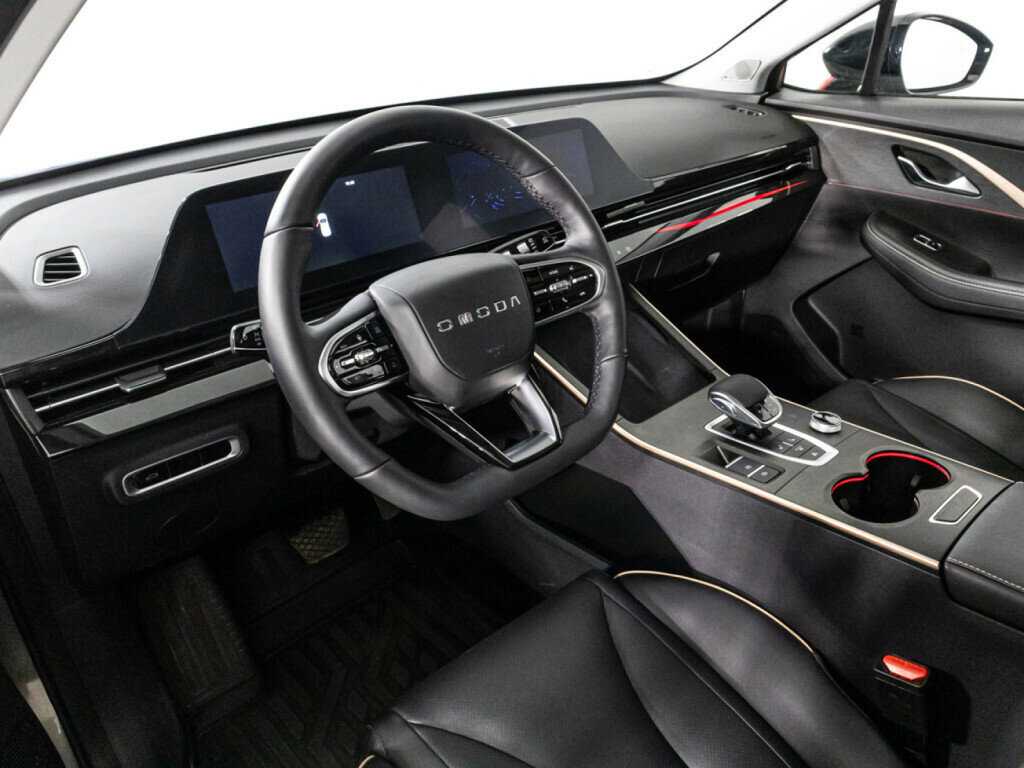 OMODA C5 с пробегом — 2023 год. Фото: #10