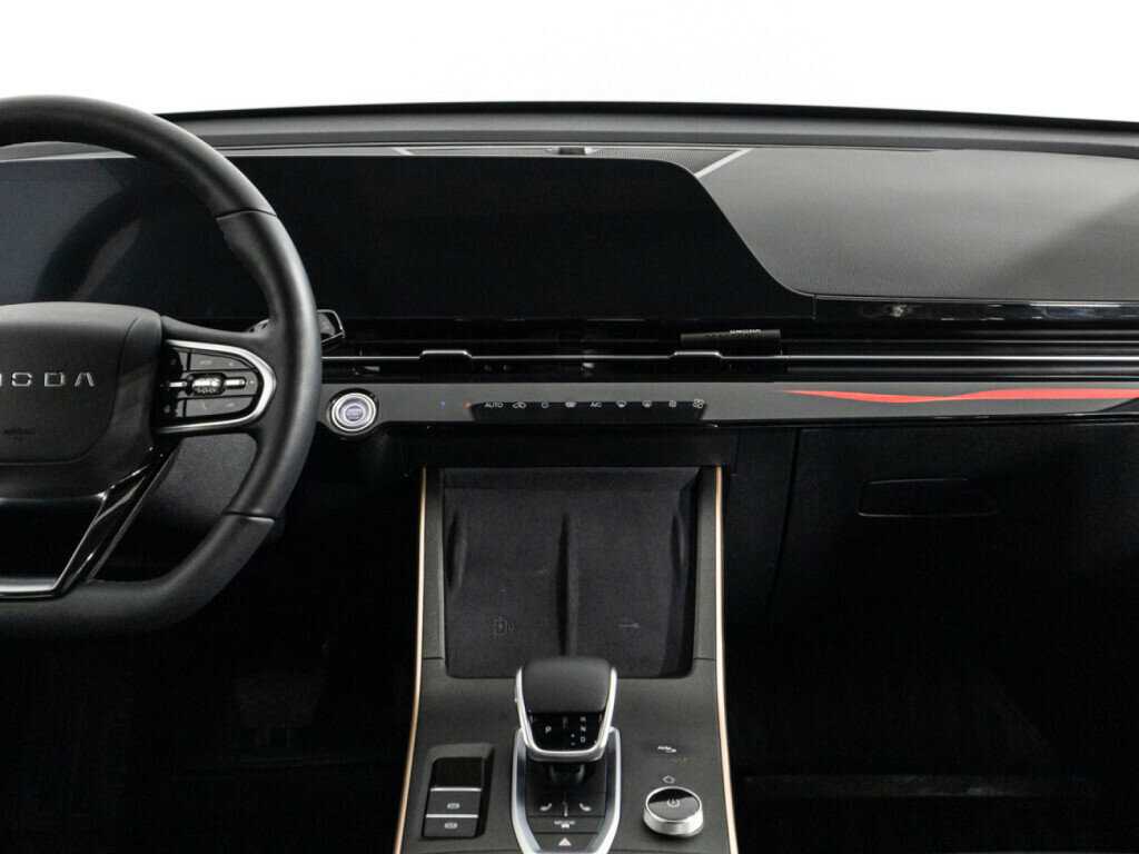 OMODA C5 с пробегом — 2023 год. Фото: #13