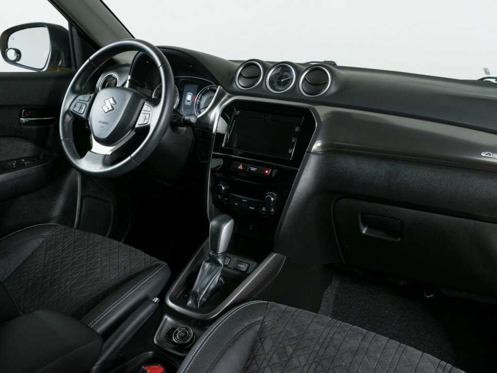 Suzuki Vitara с пробегом — 2019 год. Фото: #7