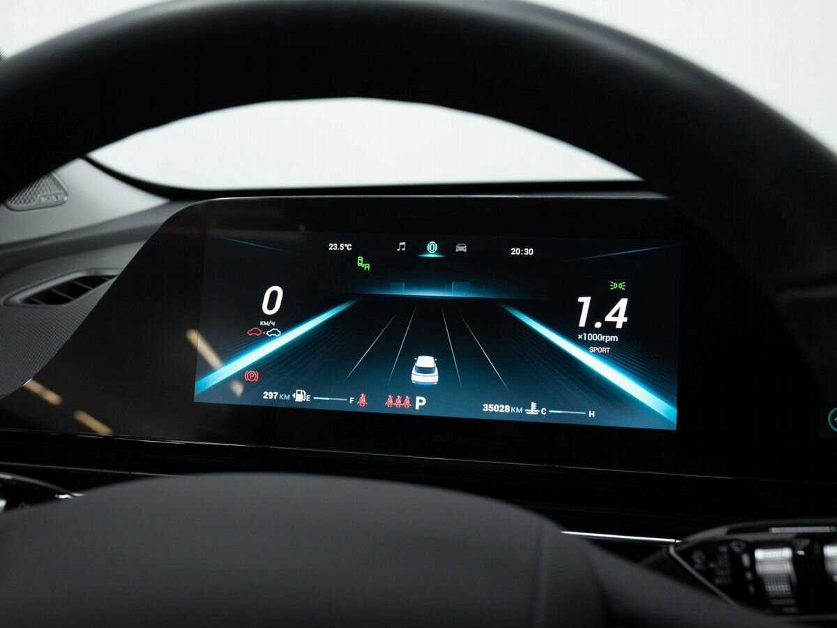 OMODA C5 с пробегом — 2022 год. Фото: #15