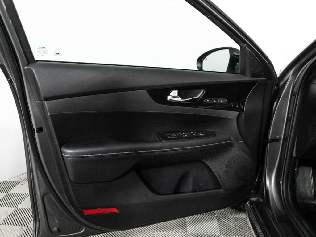 Kia Cerato с пробегом — 2022 год. Фото: #24