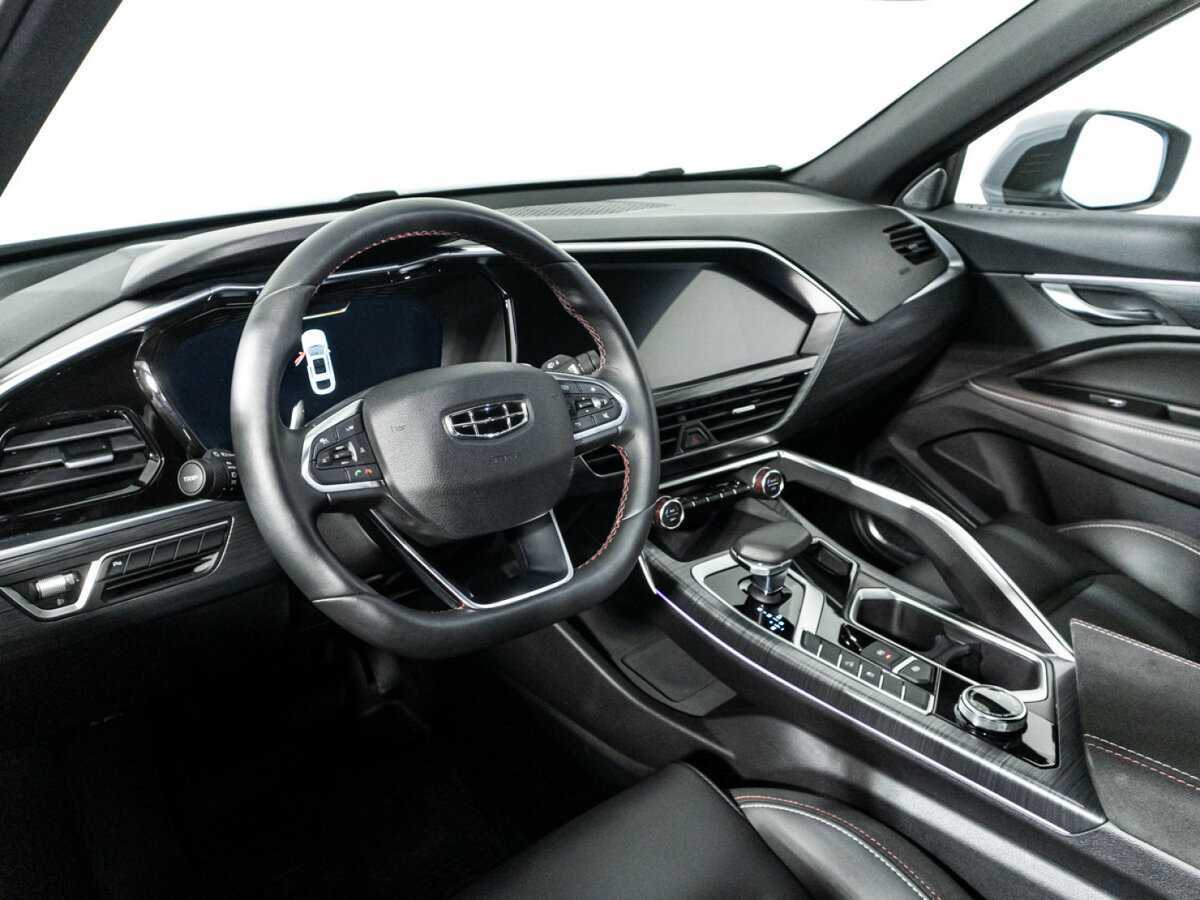 Geely Tugella с пробегом — 2022 год. Фото: #10