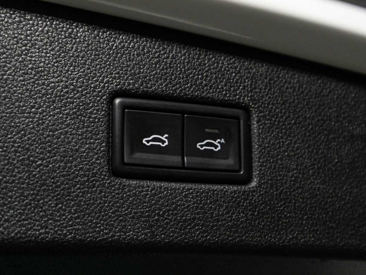 Volkswagen Tiguan с пробегом — 2018 год. Фото: #13