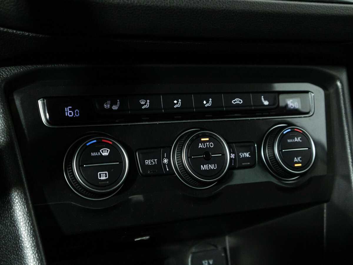 Volkswagen Tiguan с пробегом — 2018 год. Фото: #16