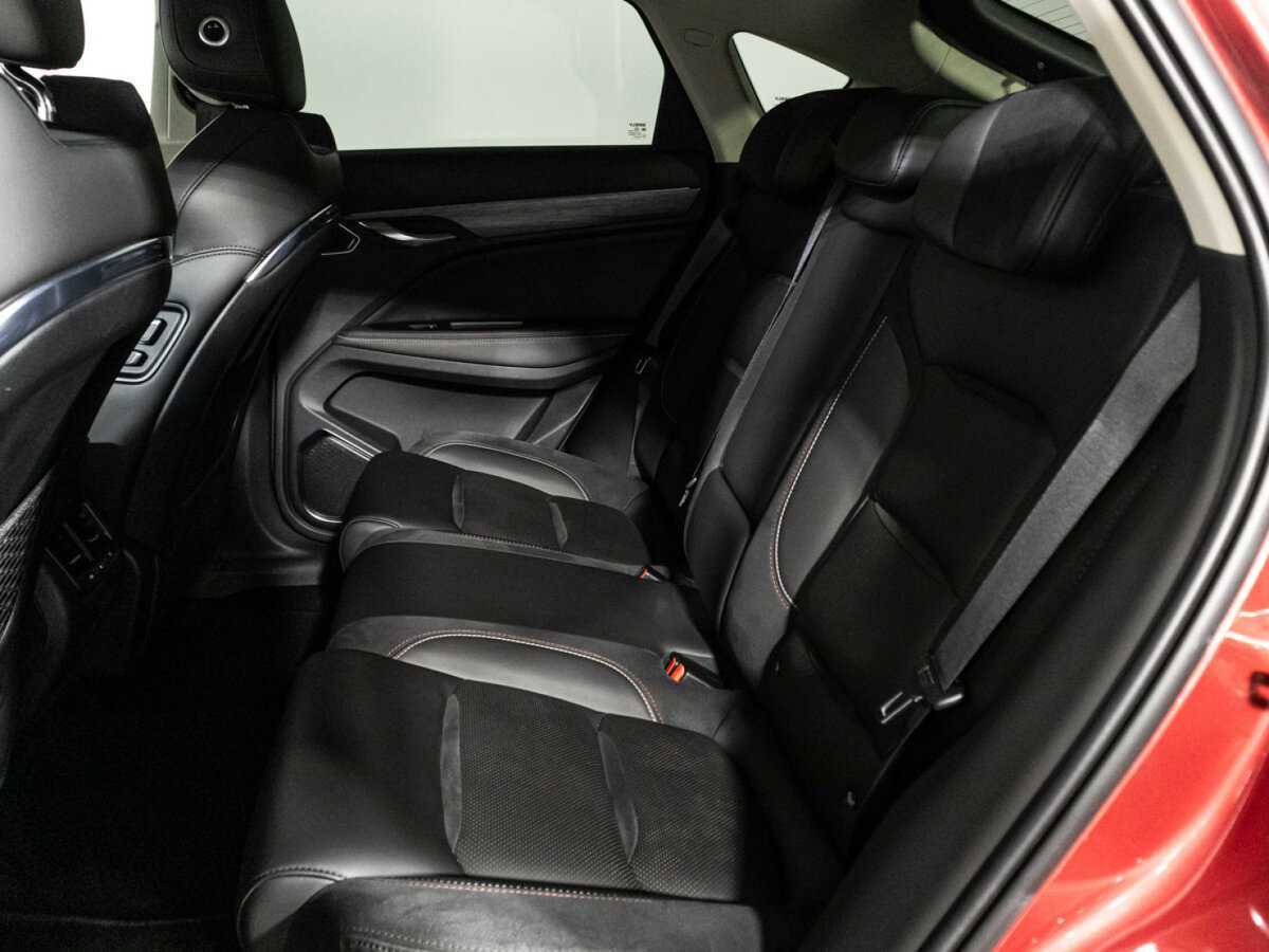 Geely Tugella с пробегом — 2021 год. Фото: #9