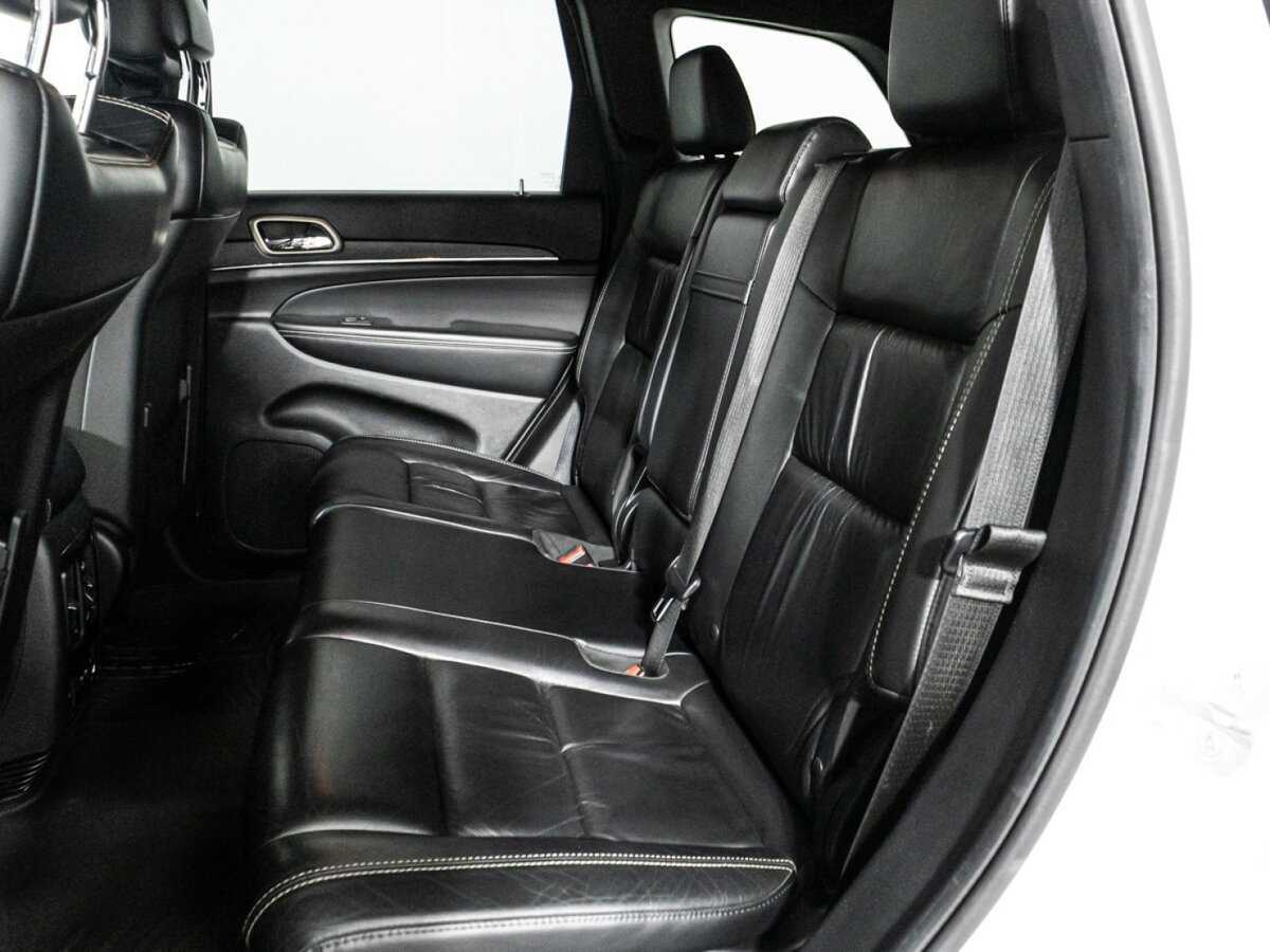 Jeep Grand Cherokee с пробегом — 2014 год. Фото: #7