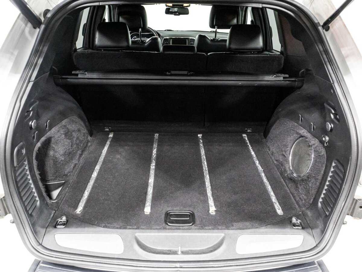 Jeep Grand Cherokee с пробегом — 2014 год. Фото: #11