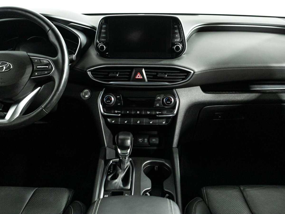 Hyundai Santa Fe с пробегом — 2019 год. Фото: #12