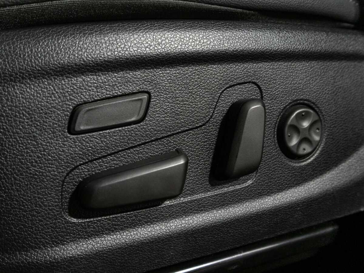 Hyundai Santa Fe с пробегом — 2019 год. Фото: #21