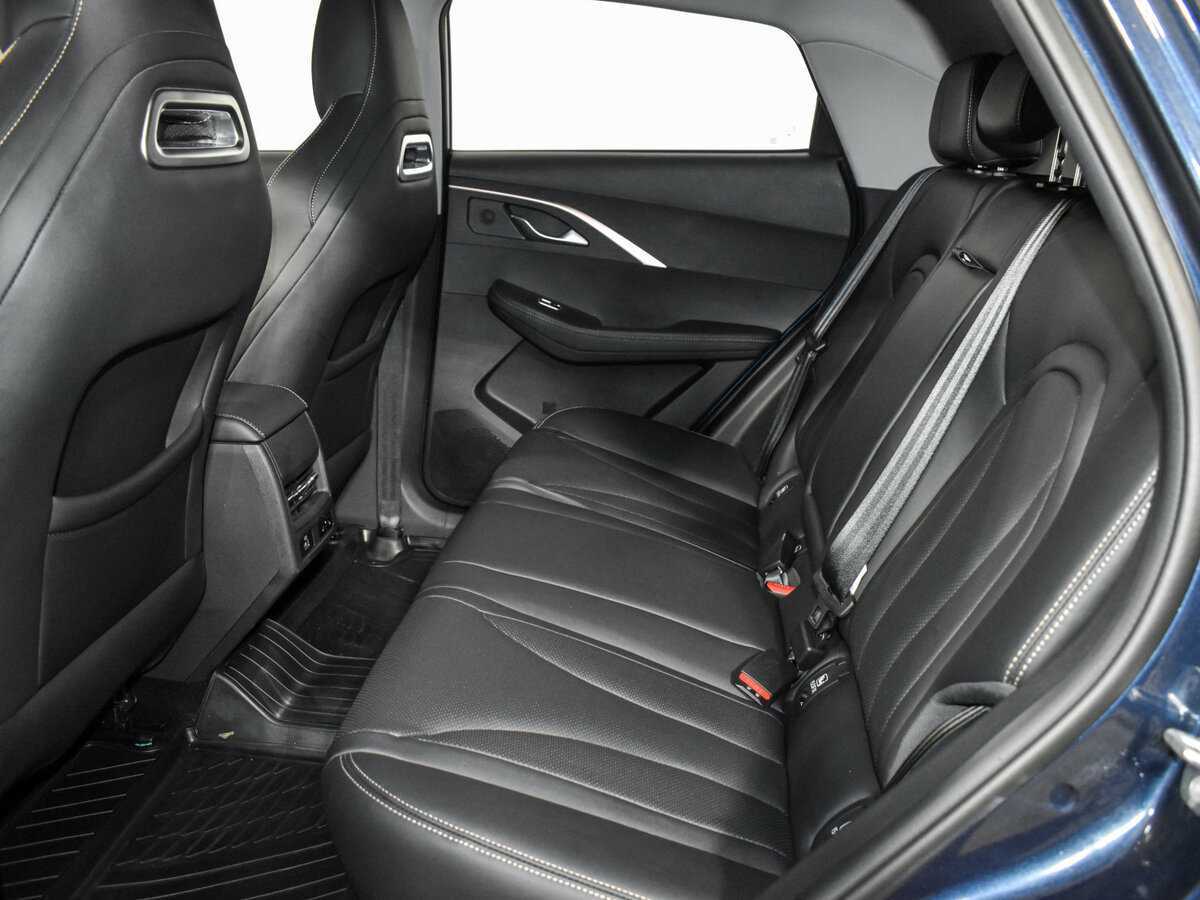 OMODA C5 с пробегом — 2023 год. Фото: #12