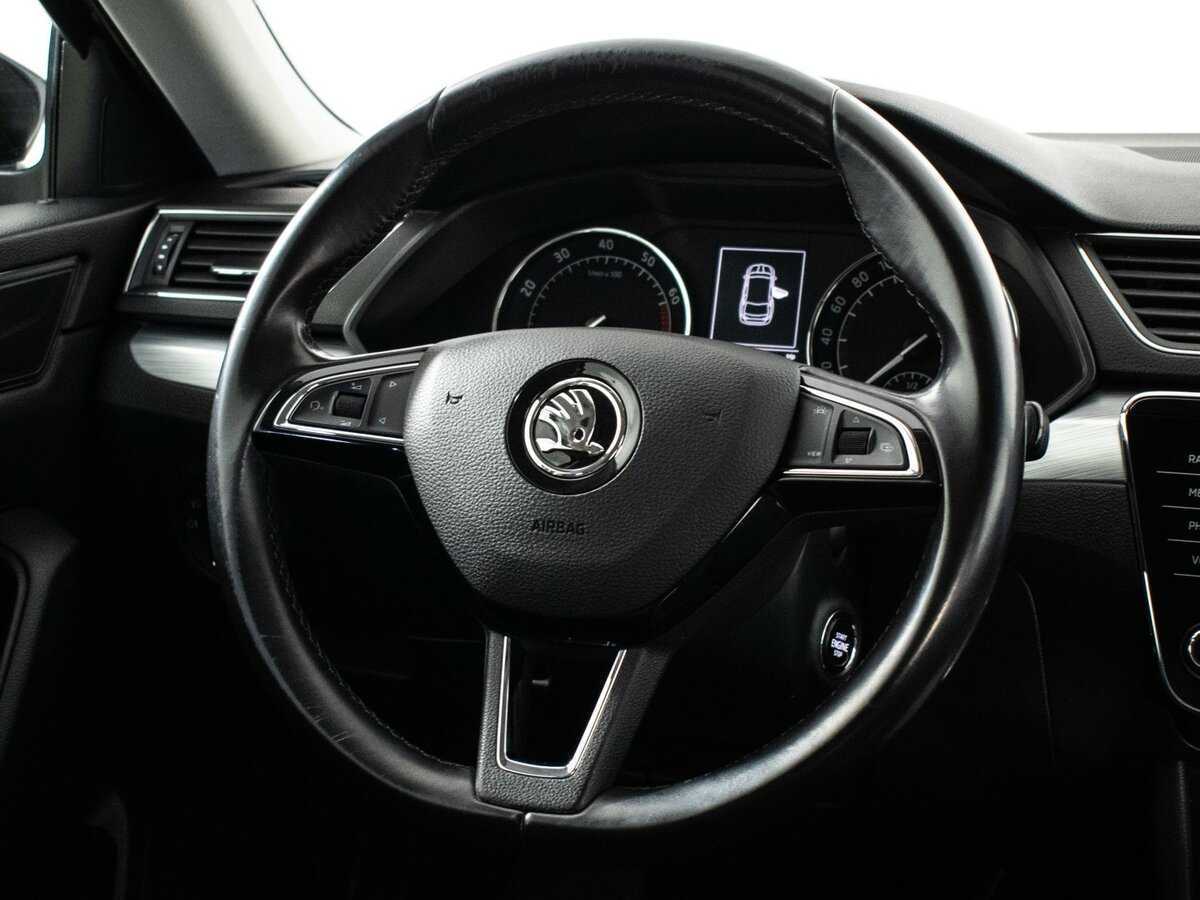 Skoda Superb с пробегом — 2020 год. Фото: #13