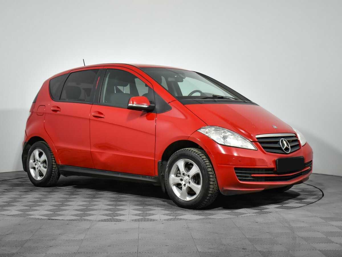 Mercedes-Benz A-Класс с пробегом — 2012 год. Фото: #2