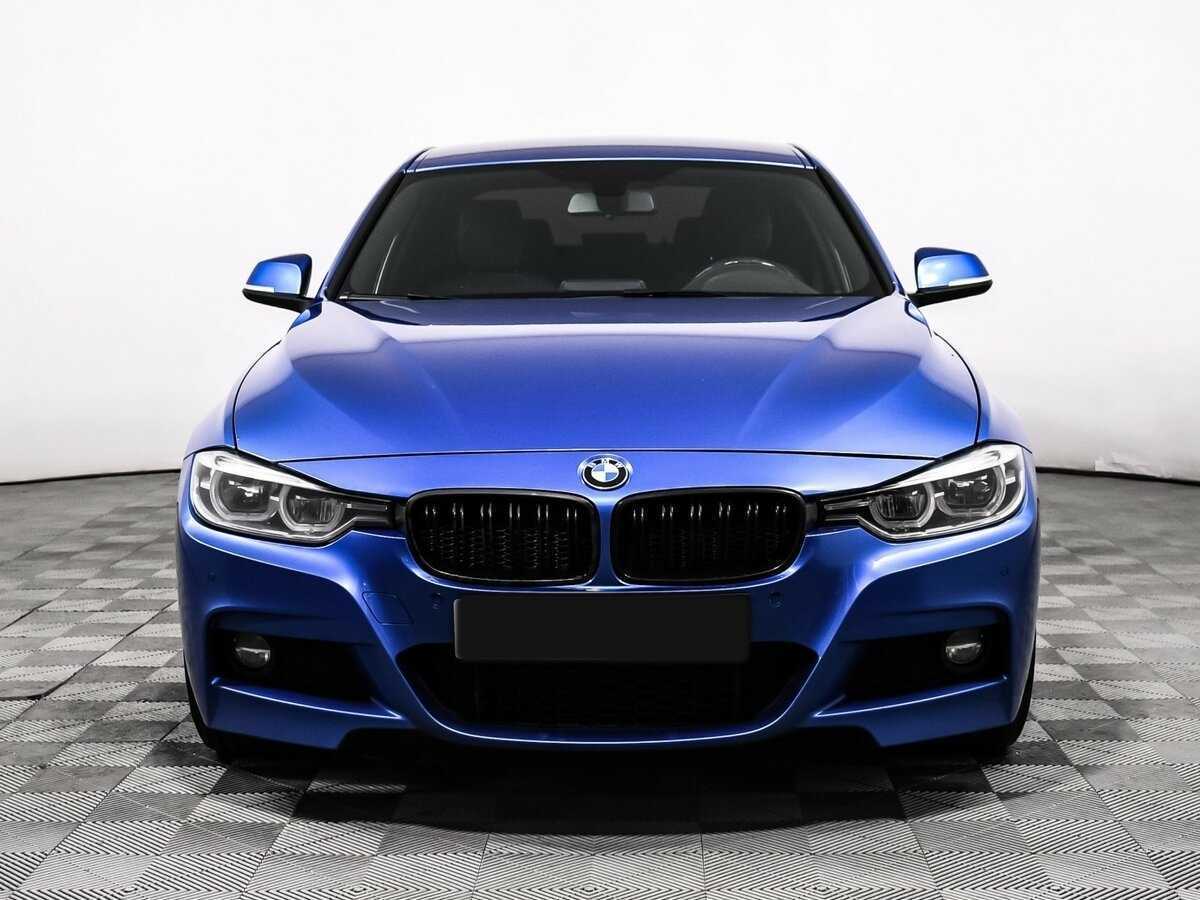 BMW 3 серии с пробегом — 2017 год. Фото: #1