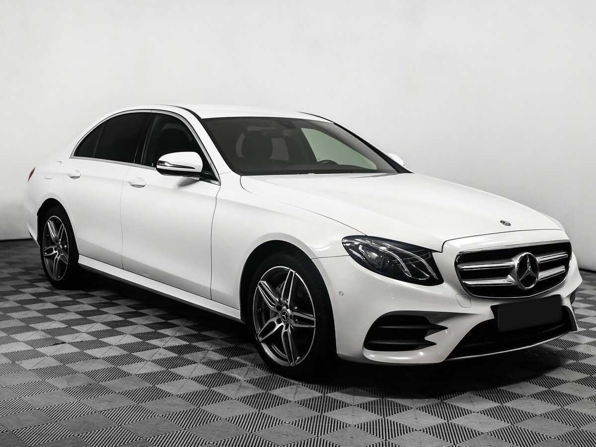 Mercedes-Benz E-Класс с пробегом — 2018 год. Фото: #2