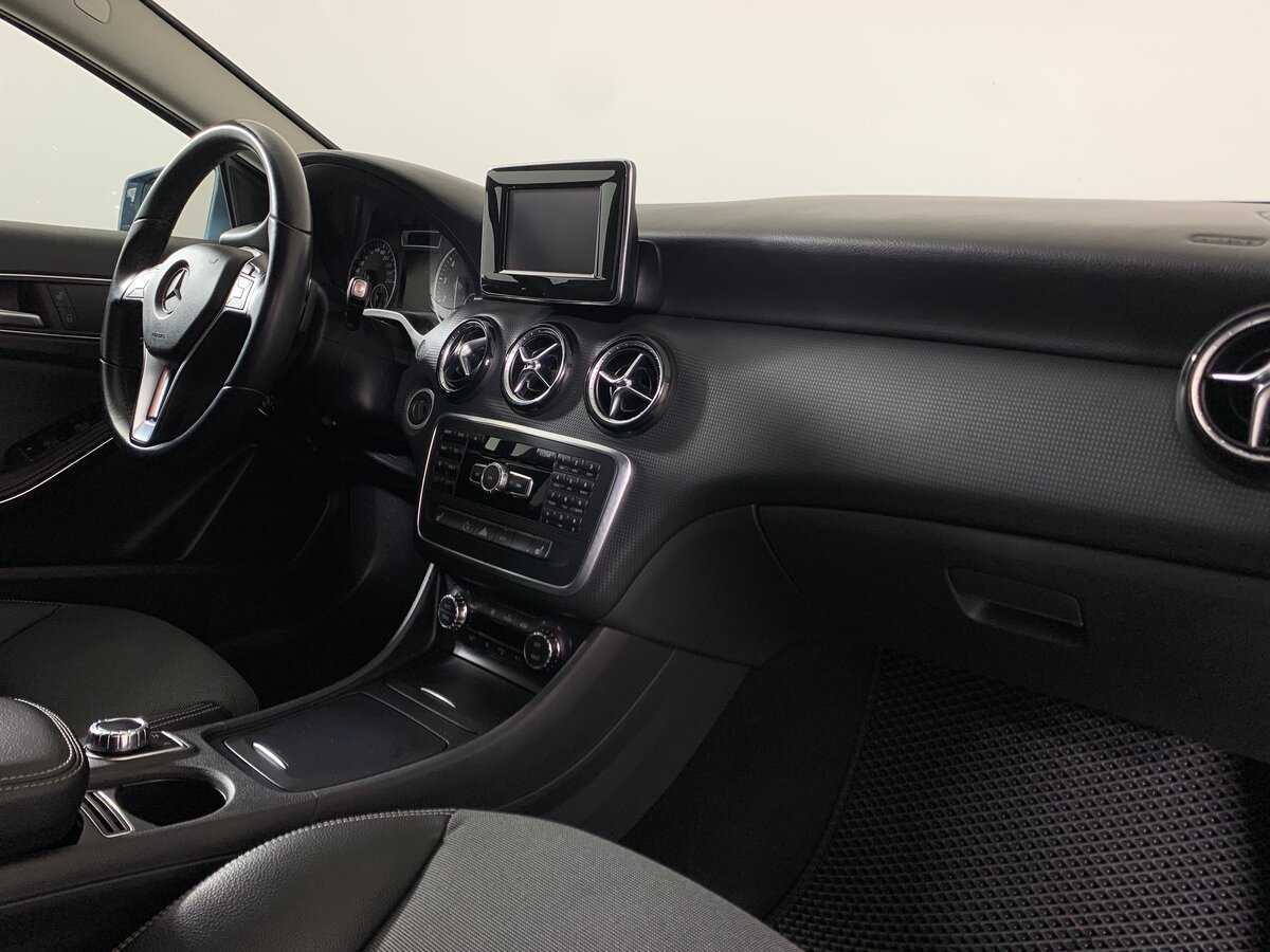 Mercedes-Benz A-Класс с пробегом — 2013 год. Фото: #12