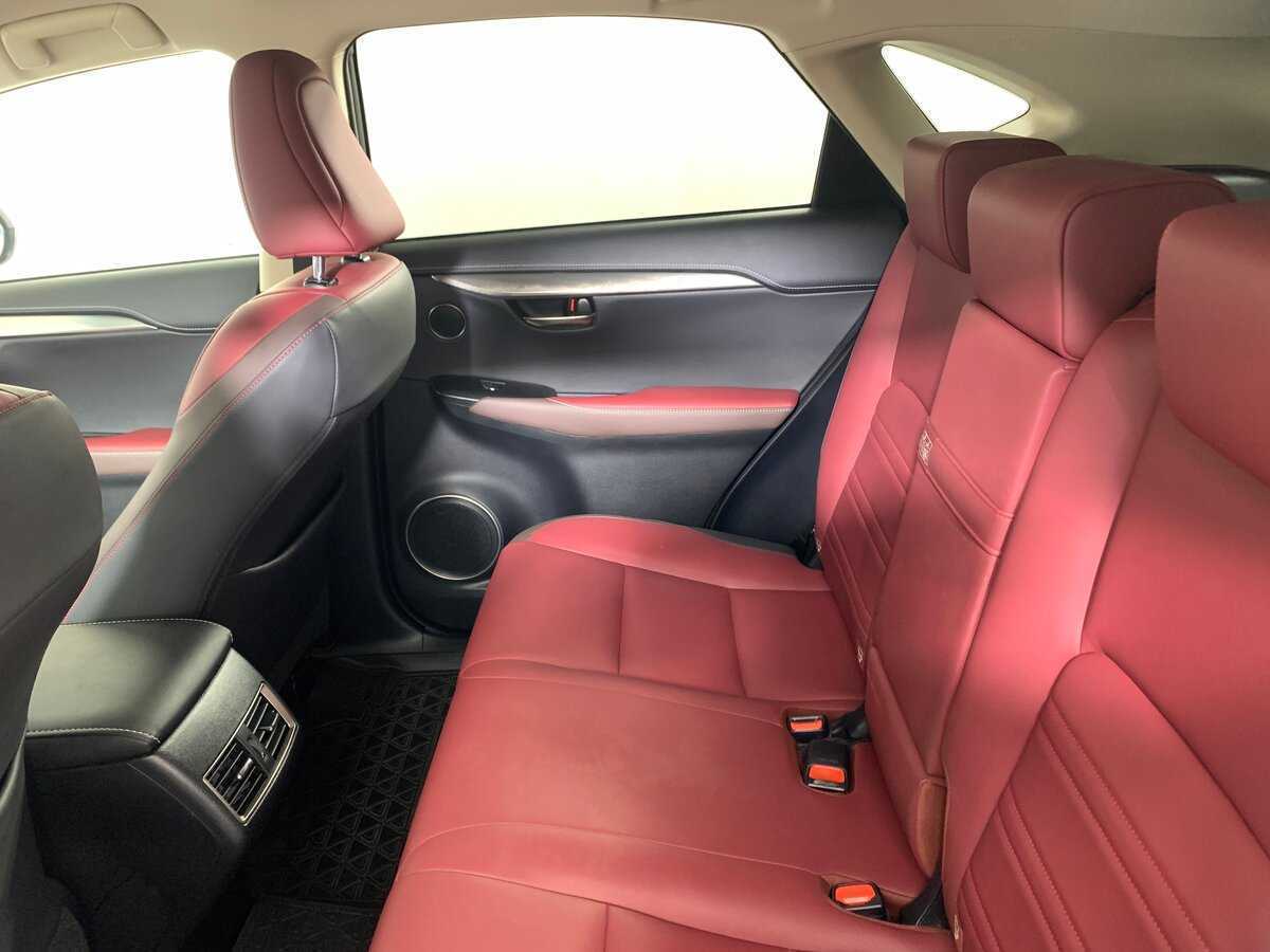 Lexus NX с пробегом — 2017 год. Фото: #17