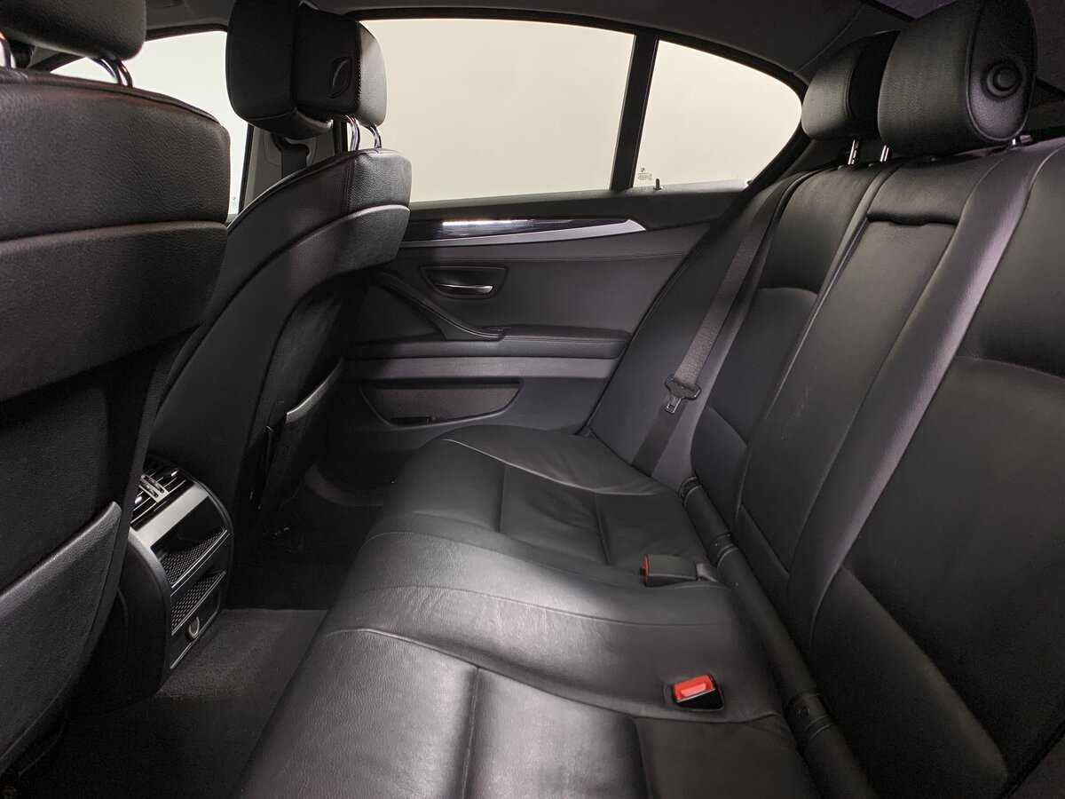 BMW 5 серии с пробегом — 2012 год. Фото: #18