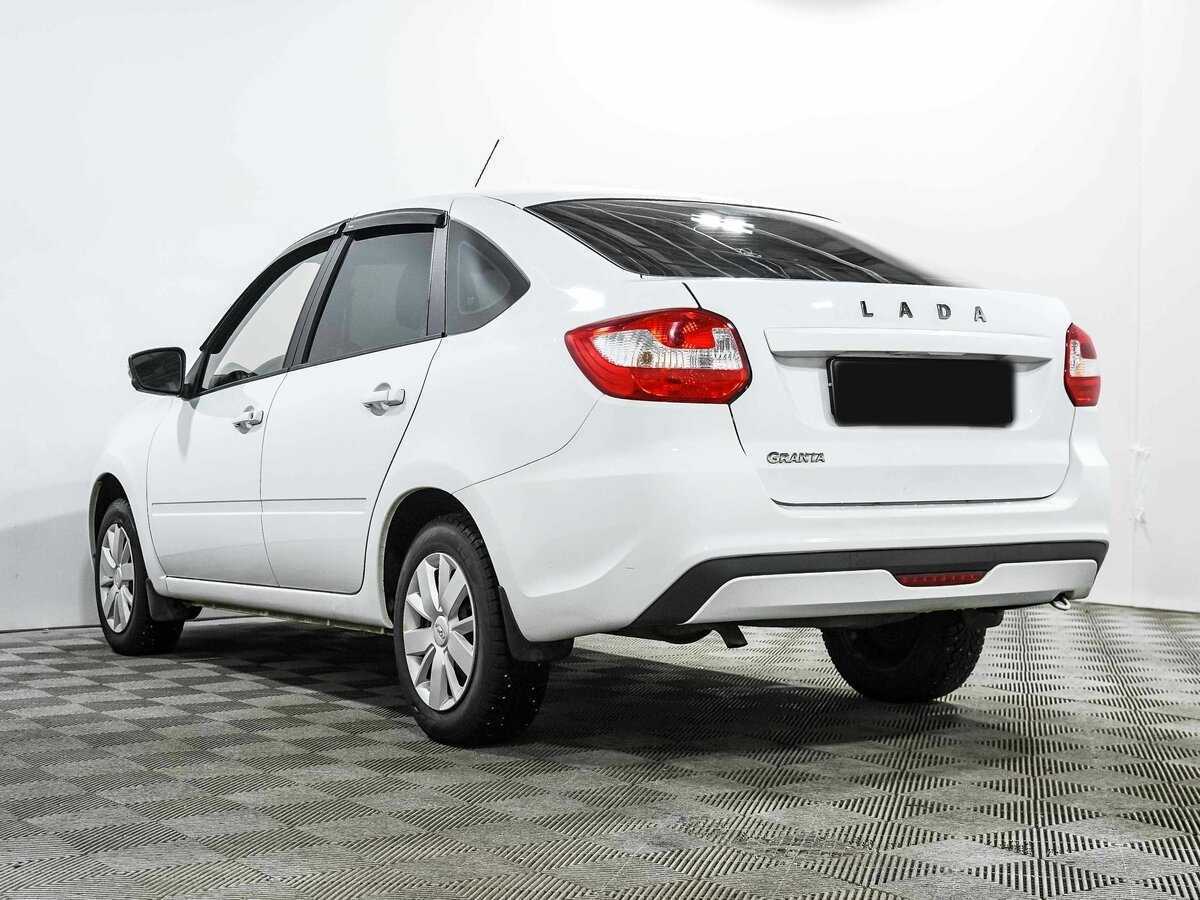 Lada (ВАЗ) Granta с пробегом — 2023 год. Фото: #3