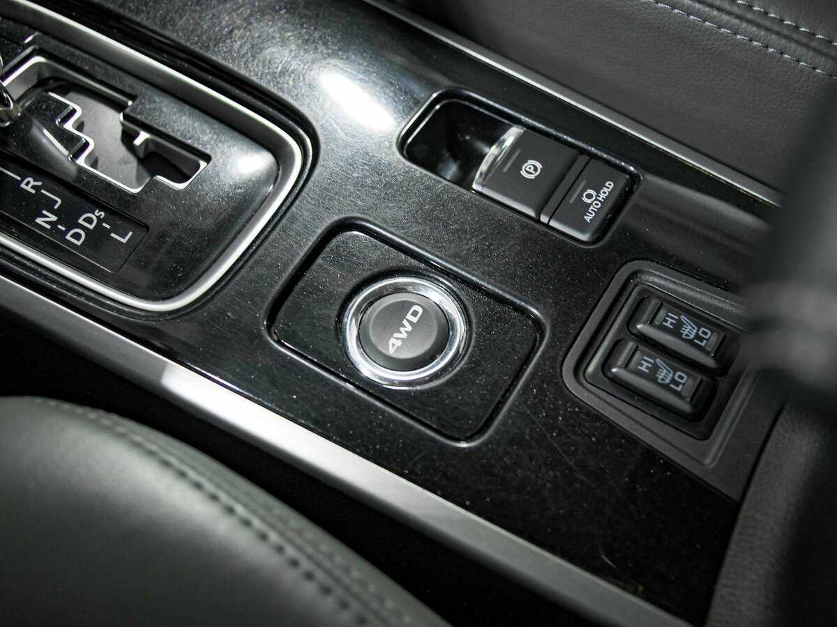 Mitsubishi Outlander с пробегом — 2018 год. Фото: #14