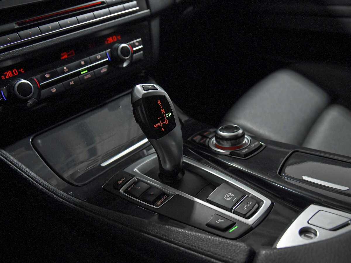 BMW 5 серии с пробегом — 2013 год. Фото: #11