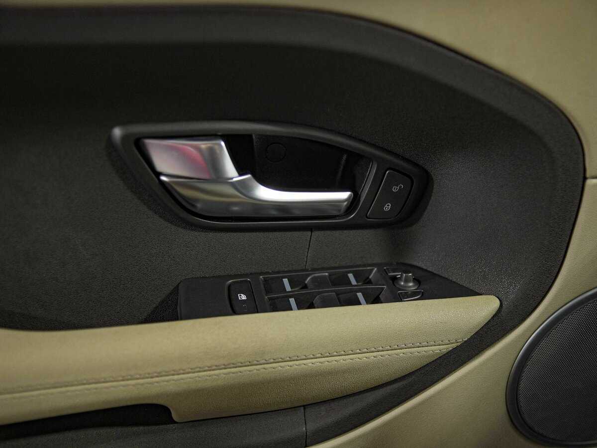 Land Rover Range Rover Evoque с пробегом — 2012 год. Фото: #9