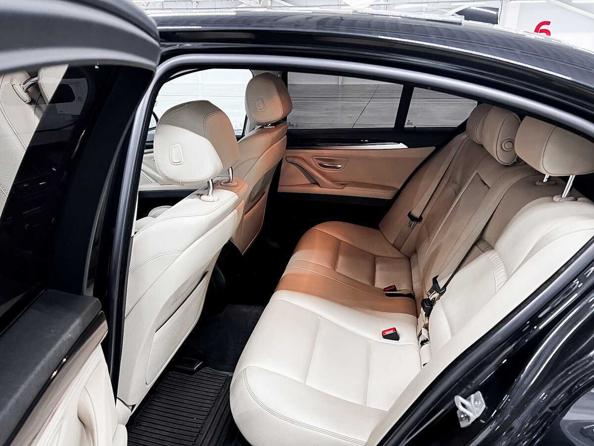 BMW 5 серии с пробегом — 2015 год. Фото: #11