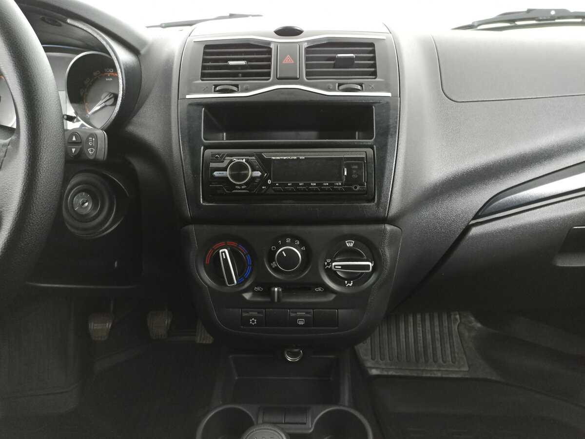 Lada (ВАЗ) Granta с пробегом — 2023 год. Фото: #14