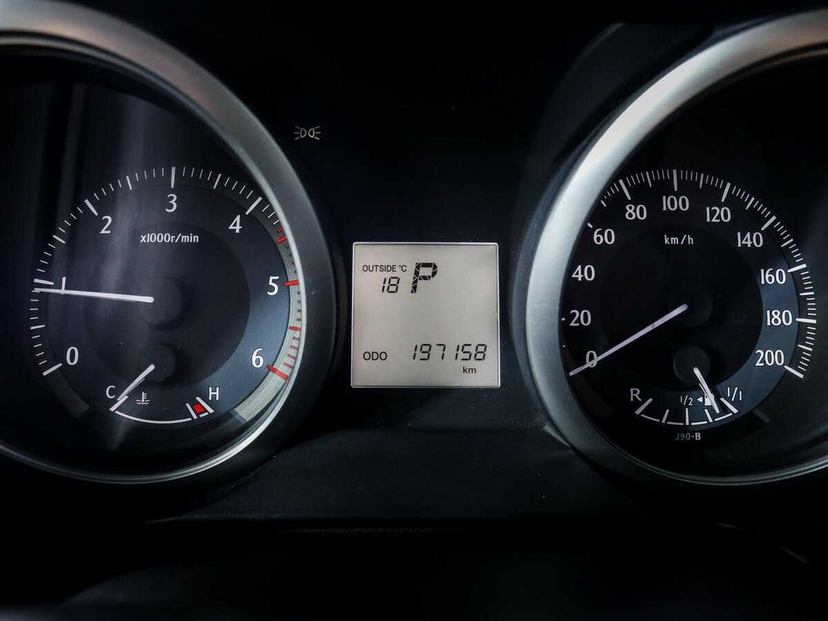 Toyota Land Cruiser Prado с пробегом — 2014 год. Фото: #7