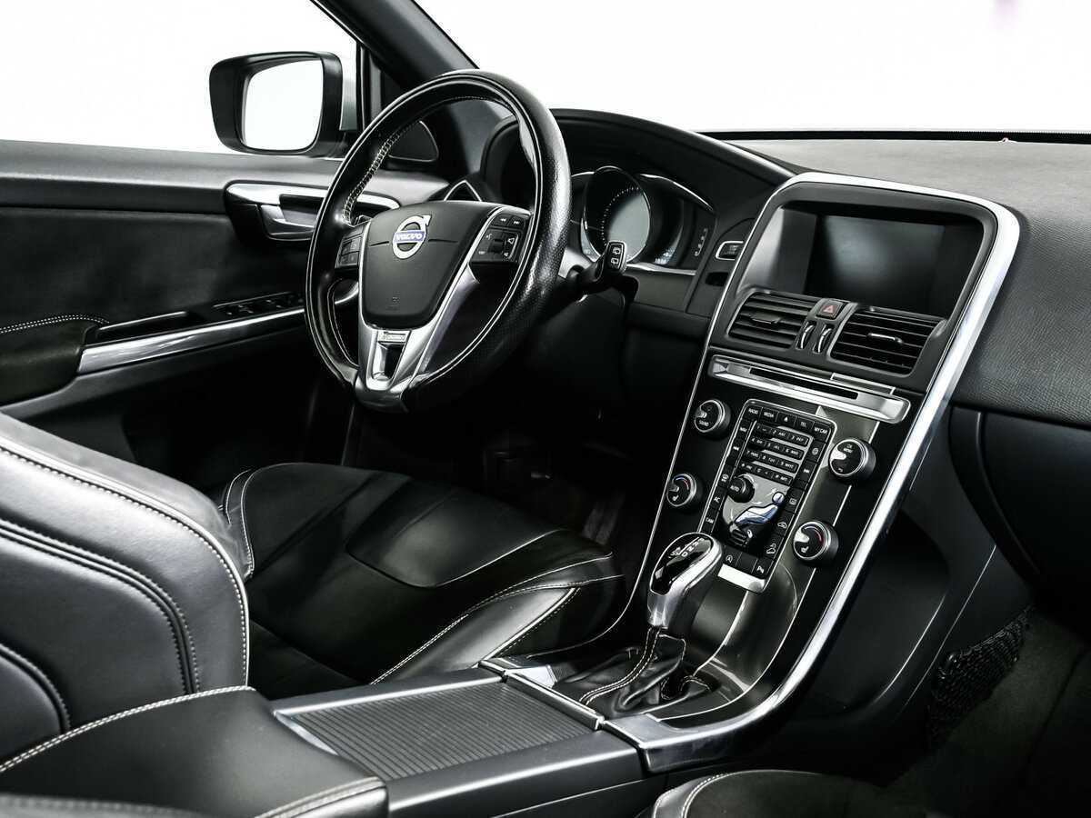 Volvo XC60 с пробегом — 2017 год. Фото: #8