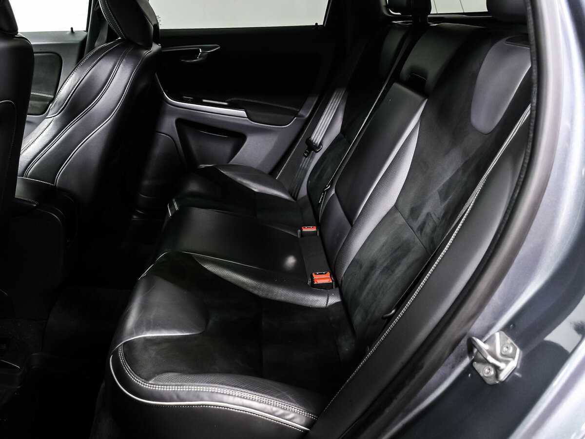 Volvo XC60 с пробегом — 2017 год. Фото: #12
