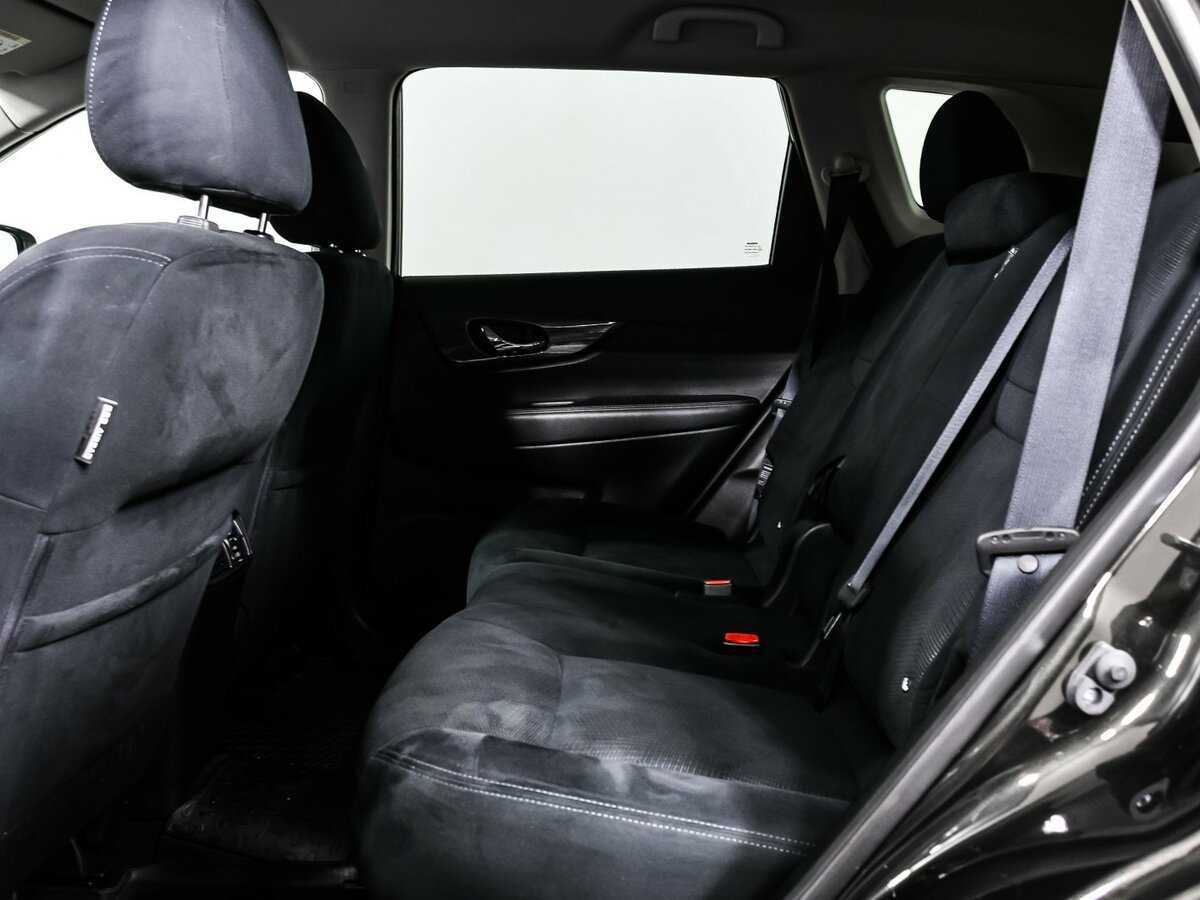 Nissan X-Trail с пробегом — 2015 год. Фото: #12