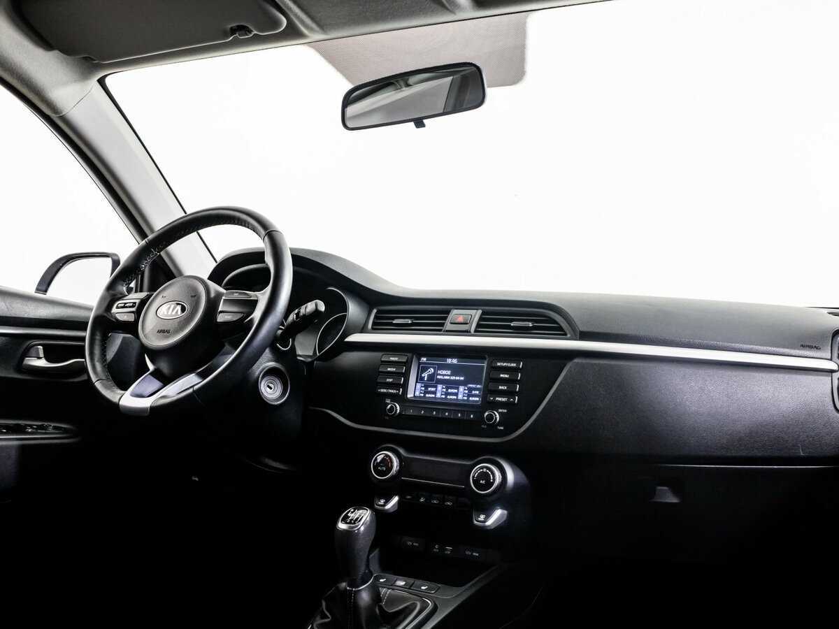 Kia Rio с пробегом — 2020 год. Фото: #7