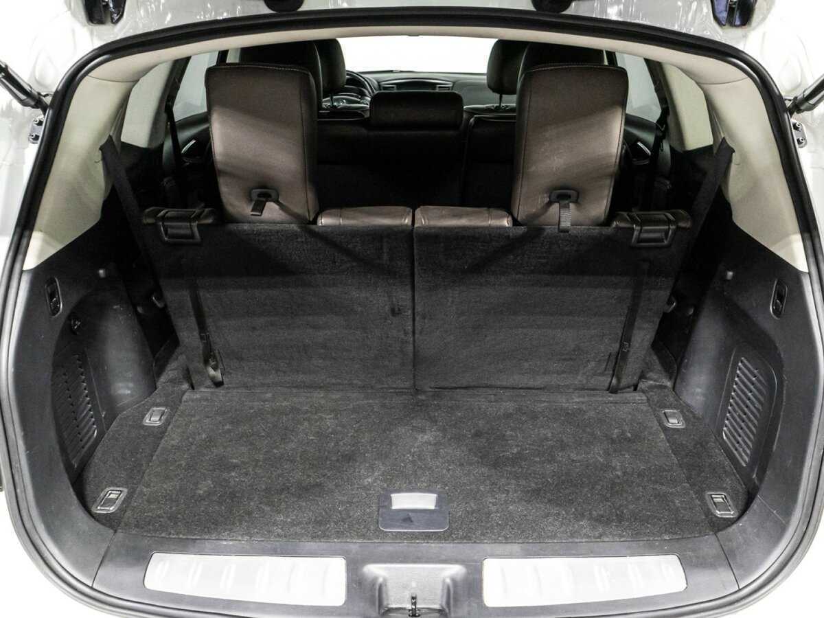 Infiniti QX60 с пробегом — 2018 год. Фото: #12