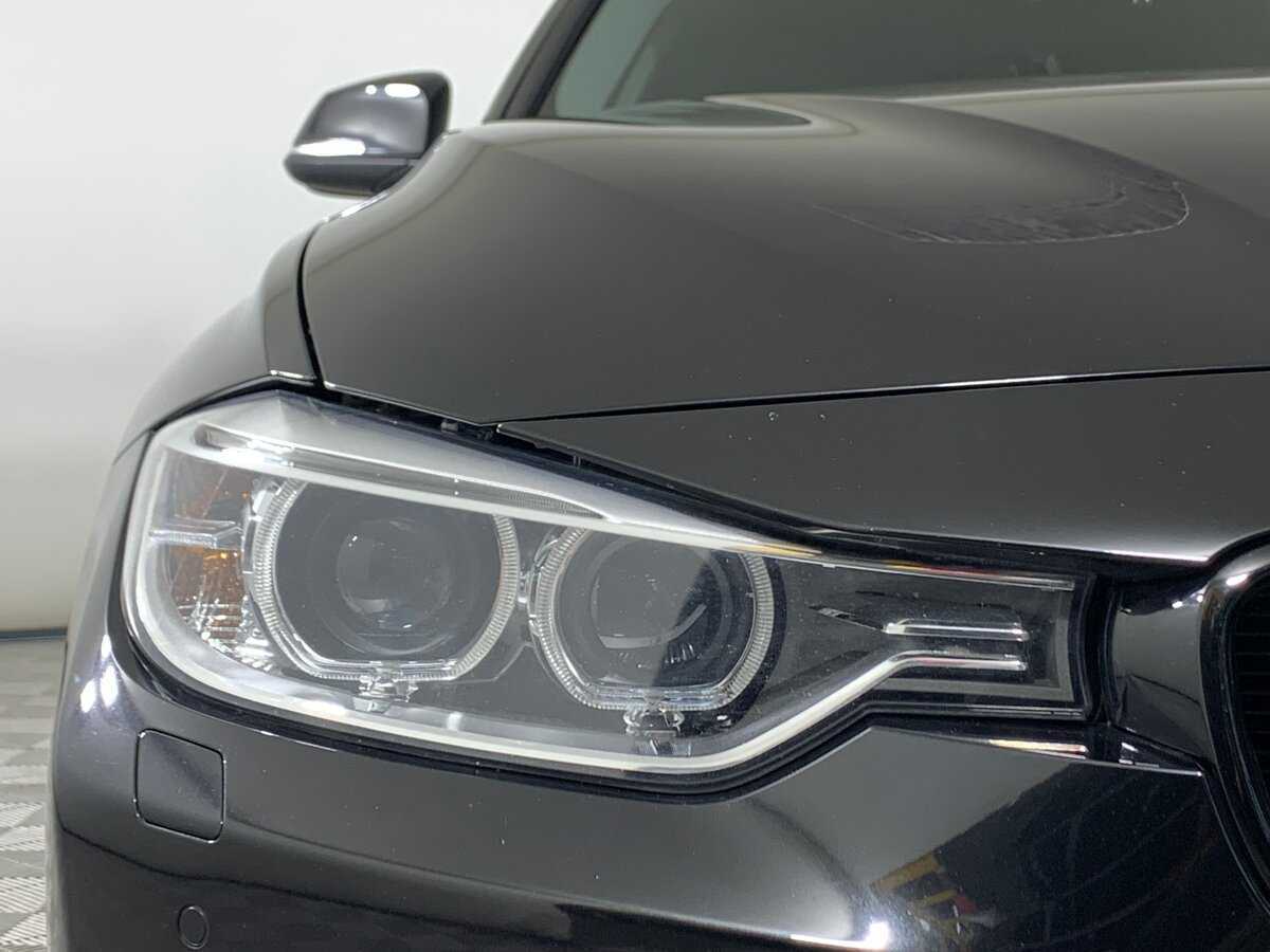 BMW 3 серии с пробегом — 2013 год. Фото: #9