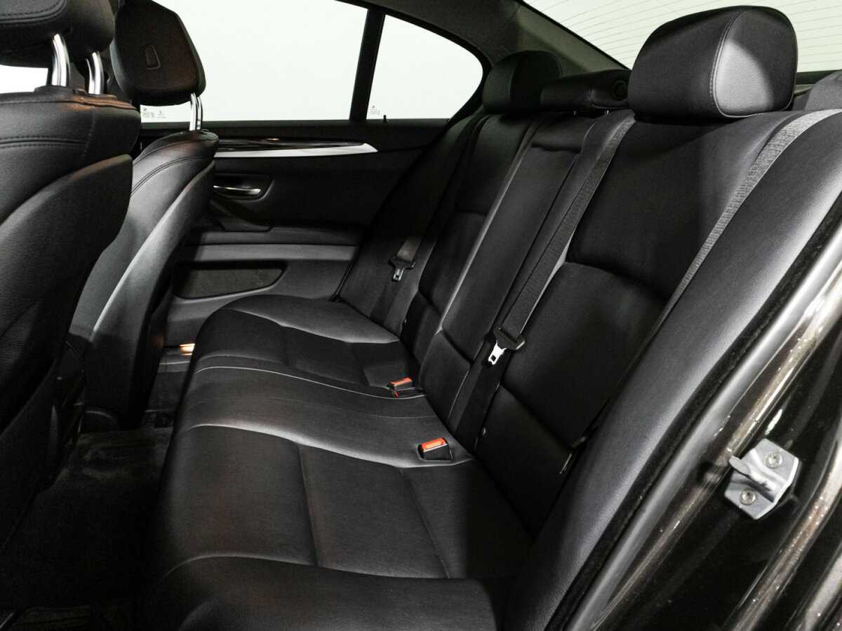 BMW 5 серии с пробегом — 2016 год. Фото: #9