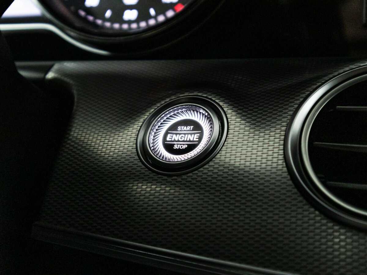 Mercedes-Benz E-Класс с пробегом — 2019 год. Фото: #16