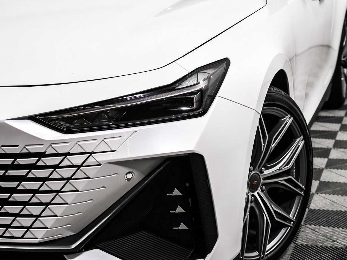 Changan UNI-V с пробегом — 2023 год. Фото: #14