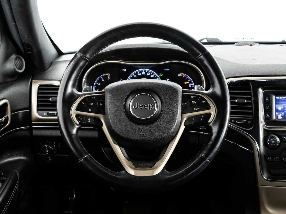 Jeep Grand Cherokee с пробегом — 2013 год. Фото: #9