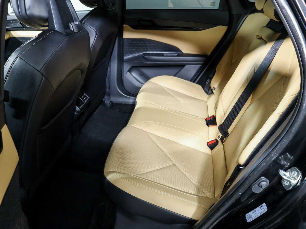 Changan UNI-V с пробегом — 2023 год. Фото: #6