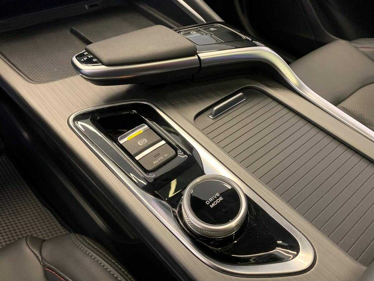 Changan UNI-T с пробегом — 2023 год. Фото: #18