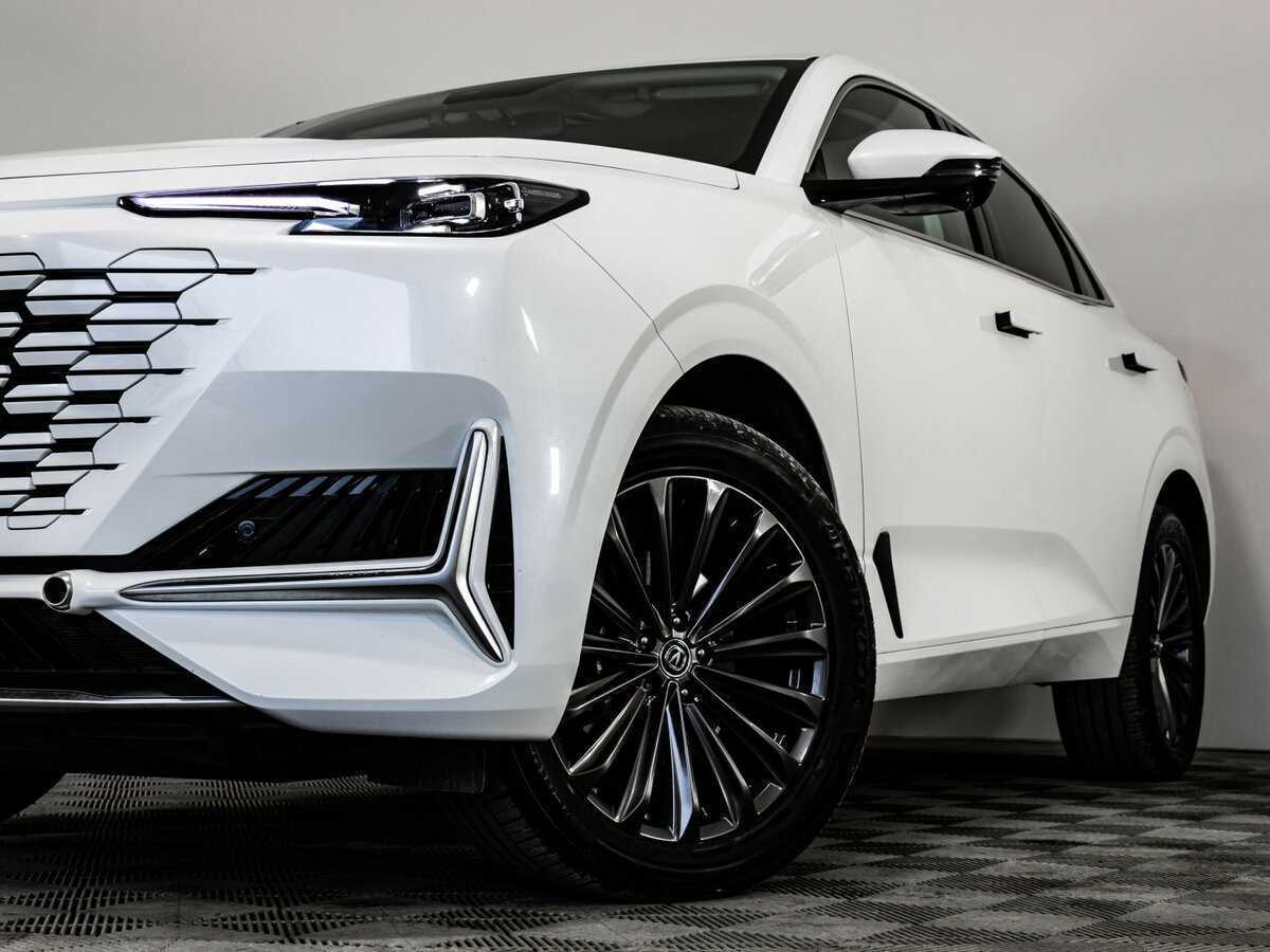 Changan UNI-K с пробегом — 2023 год. Фото: #1