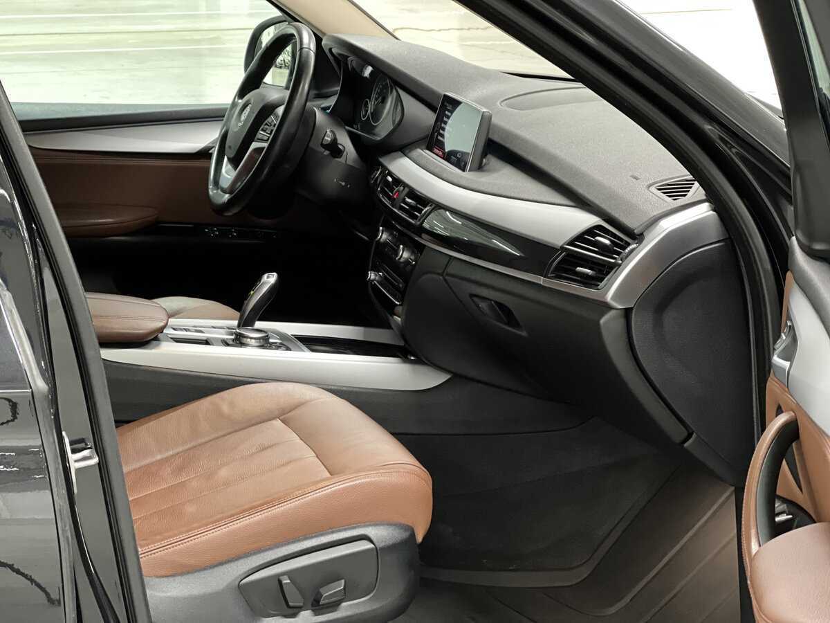 BMW X5 с пробегом — 2016 год. Фото: #10