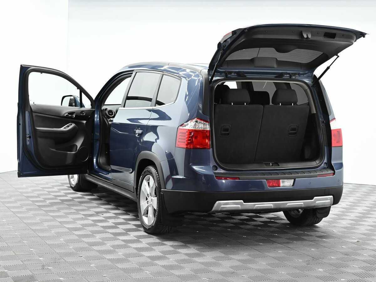 Chevrolet Orlando с пробегом — 2014 год. Фото: #4