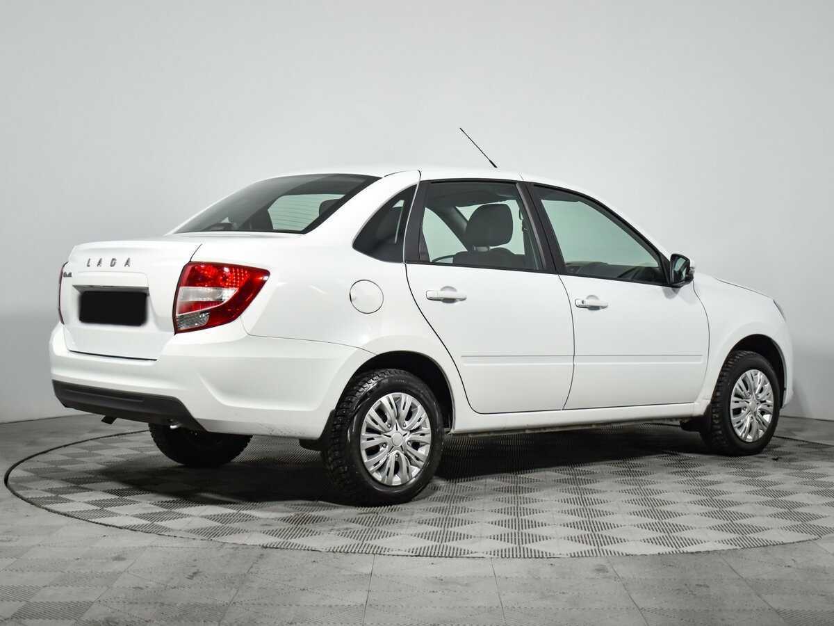 Lada (ВАЗ) Granta с пробегом — 2024 год. Фото: #4