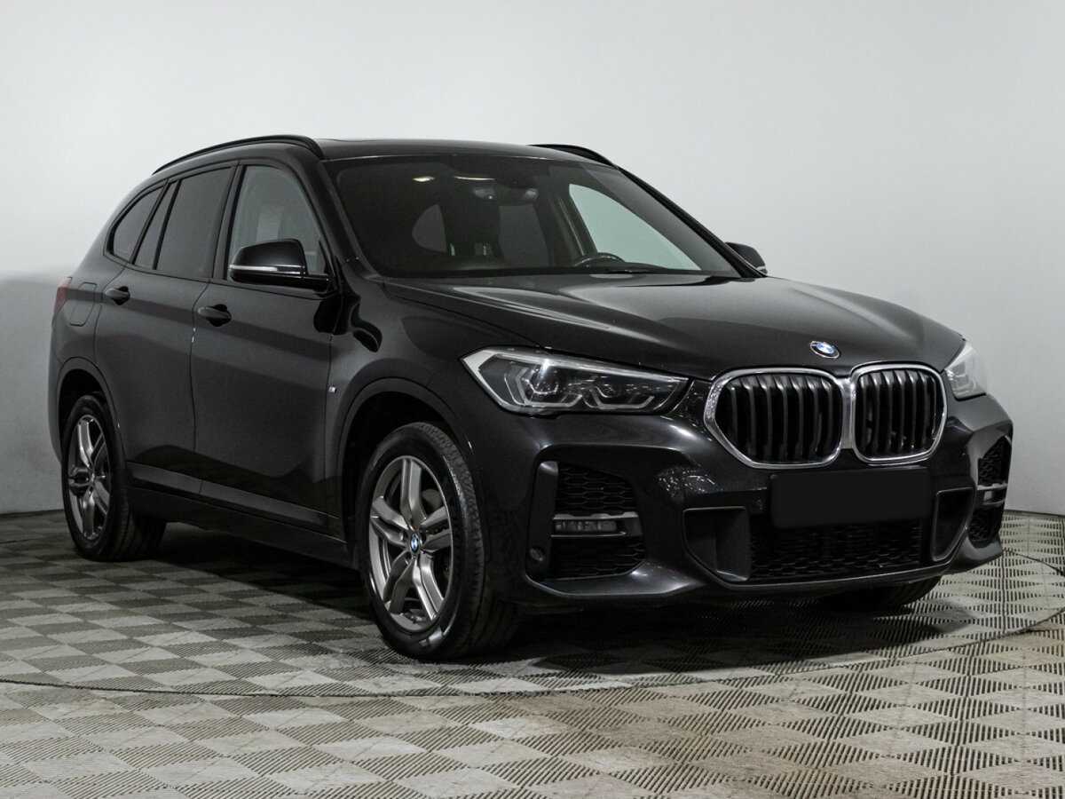 BMW X1 с пробегом — 2021 год. Фото: #2